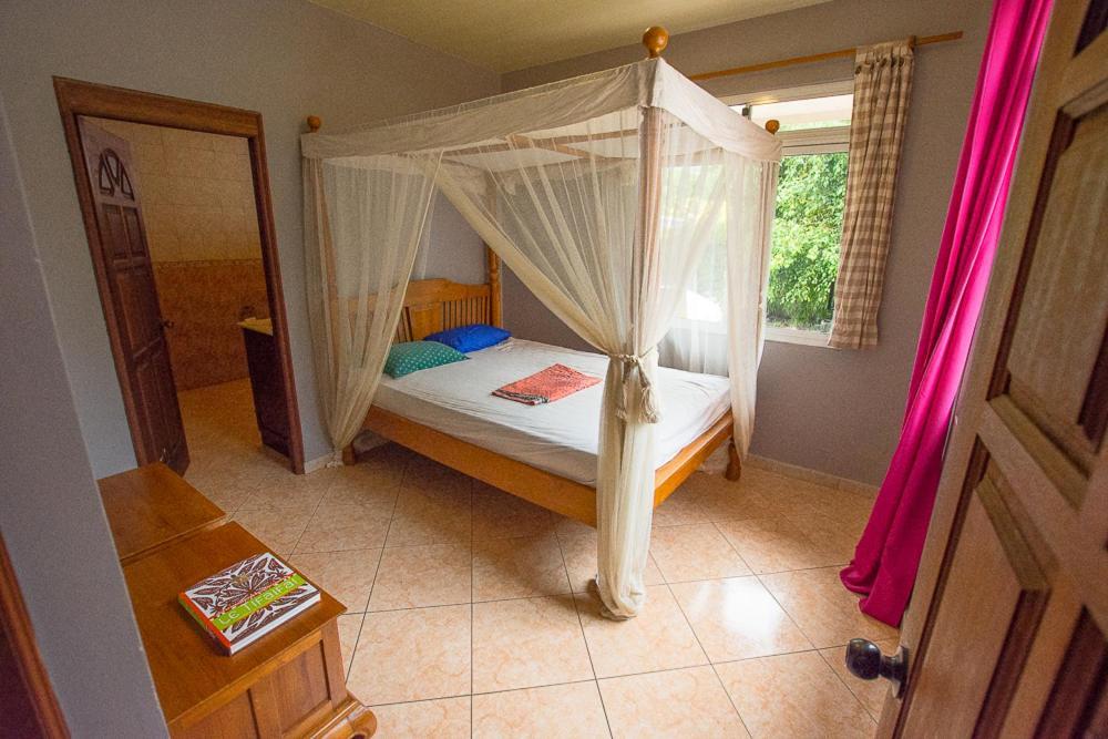 Fare Om Hotel Pihaena Exterior foto